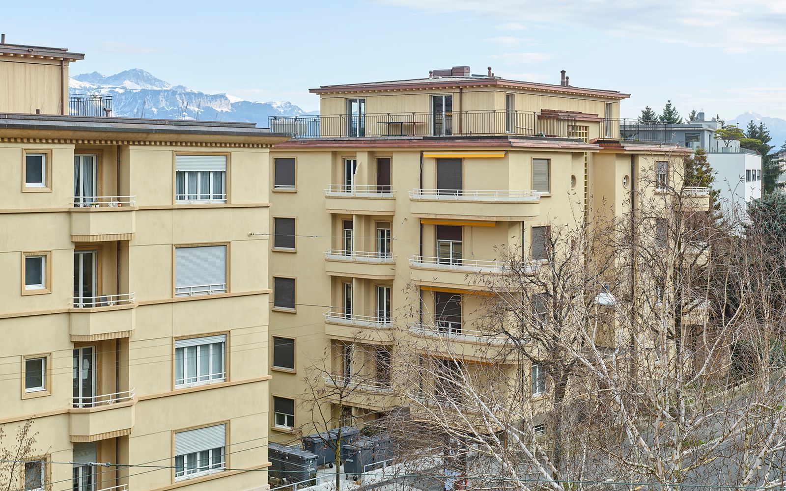 Transformation et surélévation d'un ensemble d'immeubles classés